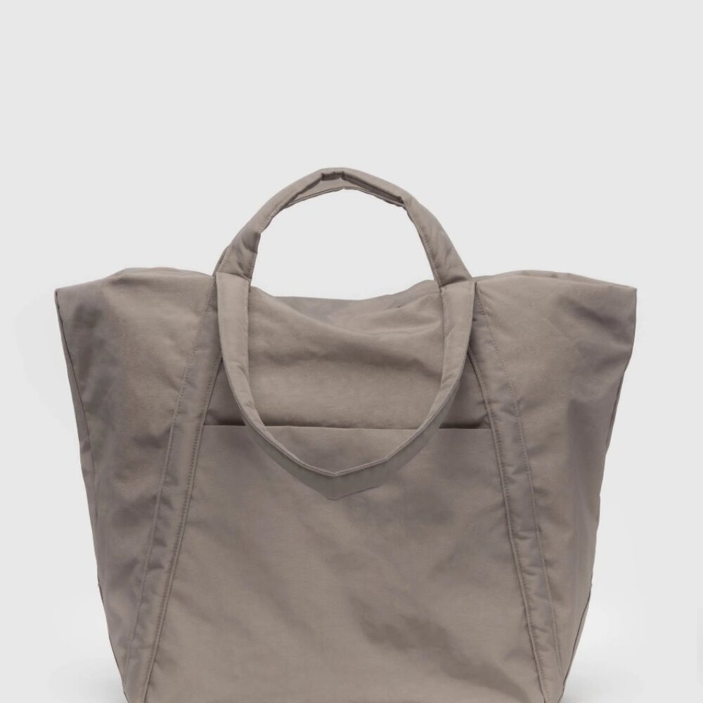 BAGGU Travel Cloud Bag in Rare Deadstock Coral/Pink/Brown